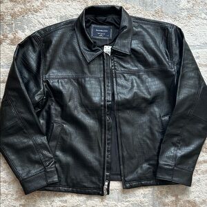 Abercrombie & Fitch Black Vegan Leather Jacket - Size XL